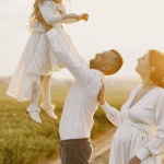 Neue Liebe, neues Familiengefühl: So stellst du deinem Kind den neuen Partner behutsam vor