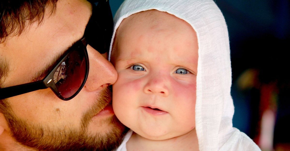 Sanft und sicher durch den Sommer: So schützt du dein Baby vor der Sonne