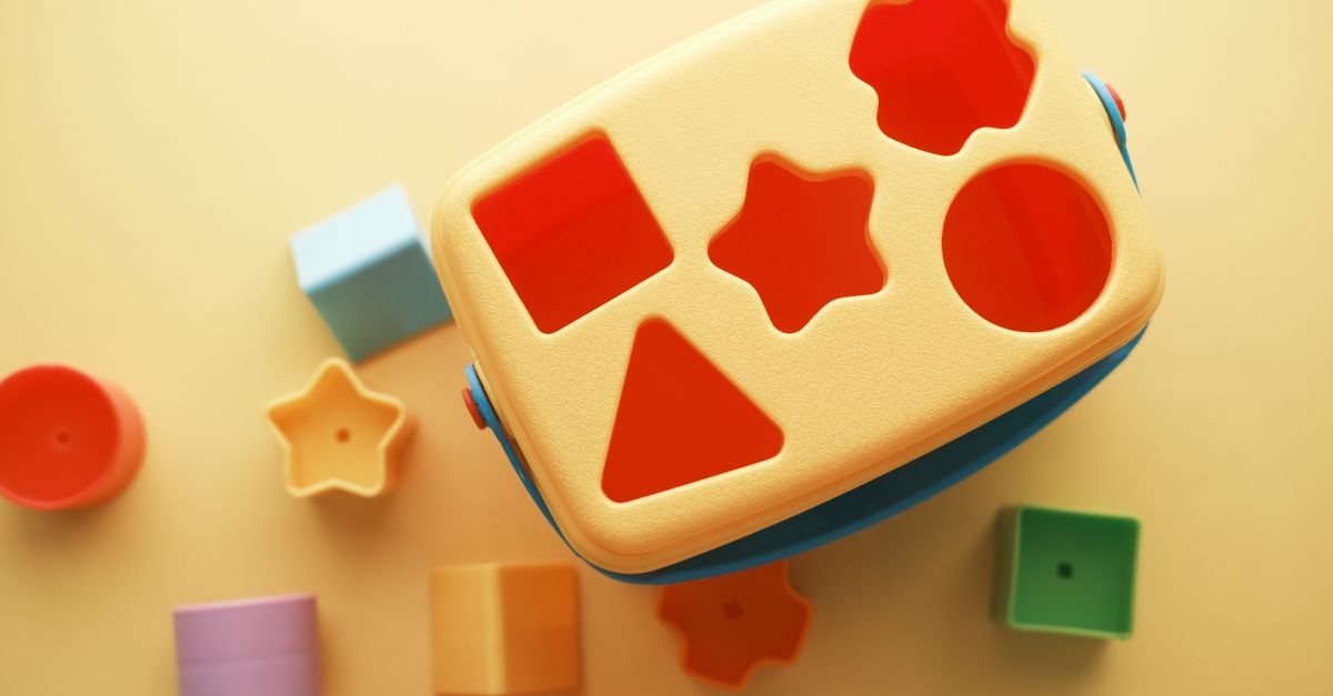 Formen spielerisch im Alltag entdecken: Einfache Ideen für zuhause, unterwegs und in der Kita