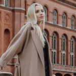 Maxirock stylen: Diese Mäntel machen deinen Look sofort elegant