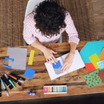 Riesiger Bastelspaß: Kreative Ideen mit großen Papierformaten für Kinder und Erwachsene