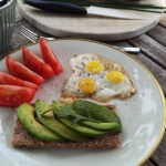 Genuss im Freien: So gelingt ein entspanntes Outdoor-Frühstück mit minimalem Aufwand